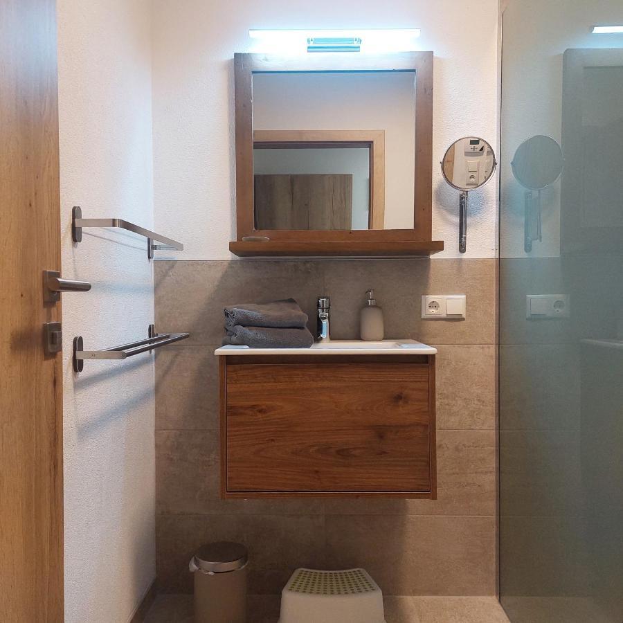 Motthof Apartment Lermoos Bagian luar foto